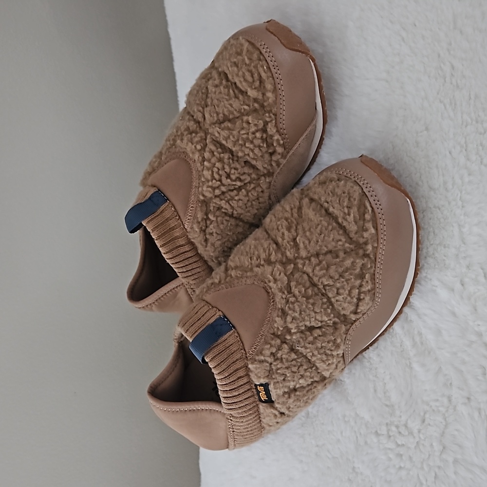 Teva reEmber moccasin